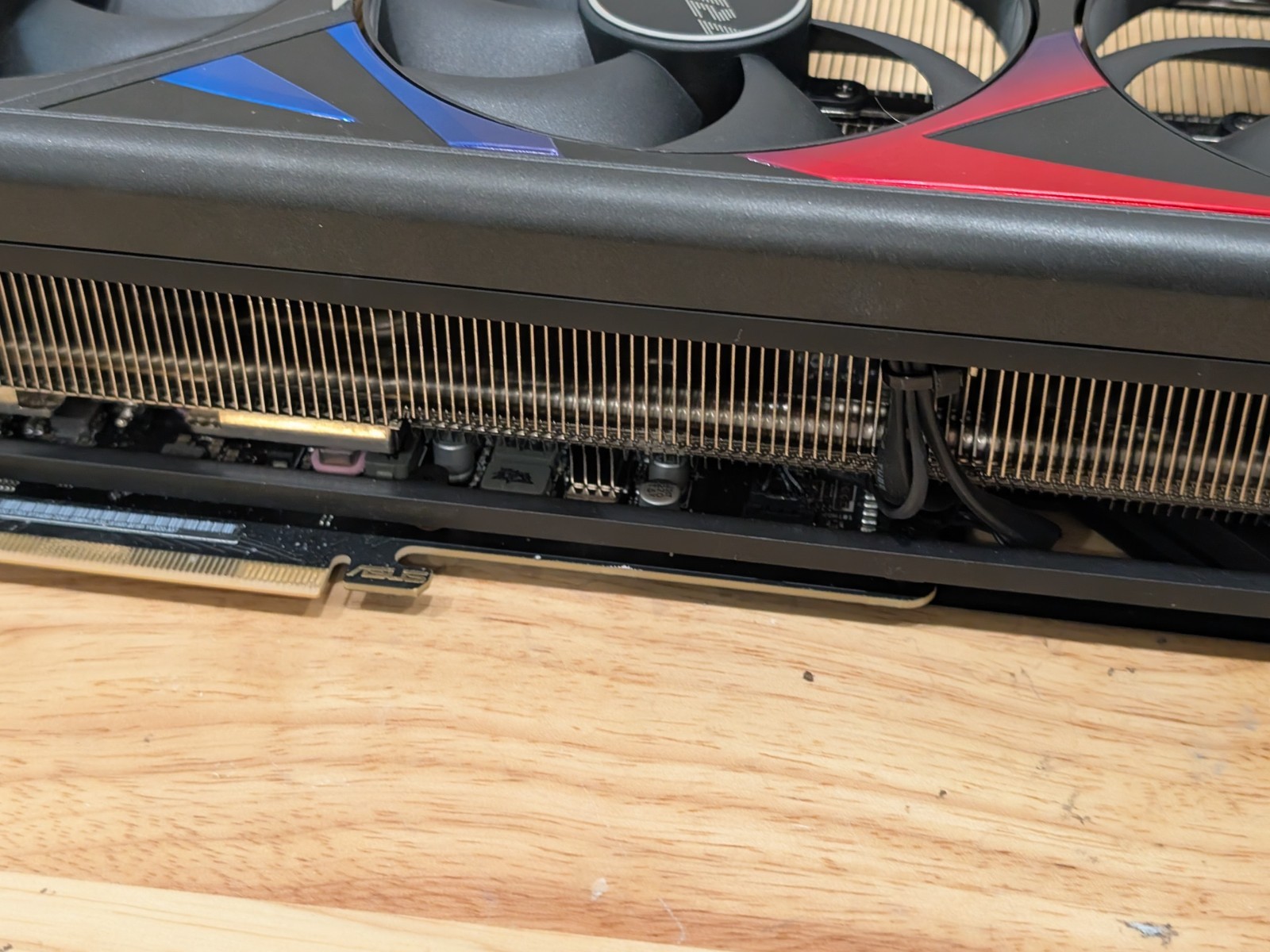 ข้อเสนอที่ดีที่สุดจาก BH: การ์ - Rtx 4090 24Gb Gddr6X บทวิจารณ์และราคา